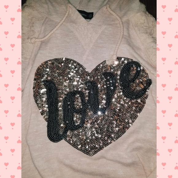 SALE4/23 NWOT super soft hoodie - Picture 7 of 7